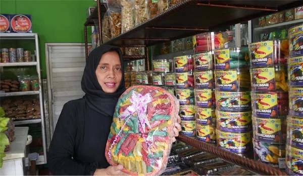 Toko Karomah: Rasa Kebanggaan Lokal yang Mengiringi Setiap Harimu di Cilacap
